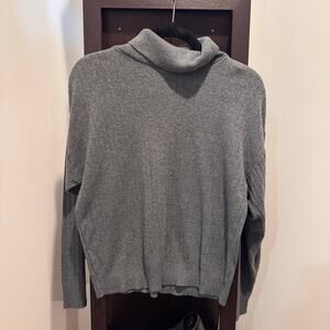 Sag Harbor Gray Turtleneck Shirt